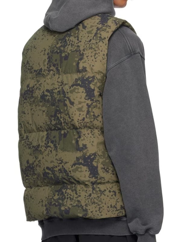 Battle Camp S01 Louis Russell Puffer Vest