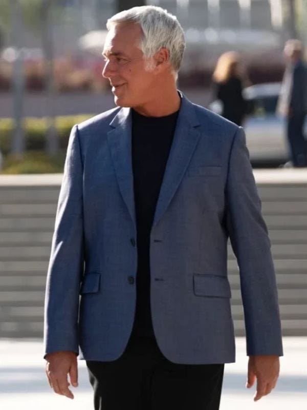 Bosch: Legacy S03 Titus Welliver Blue Blazer