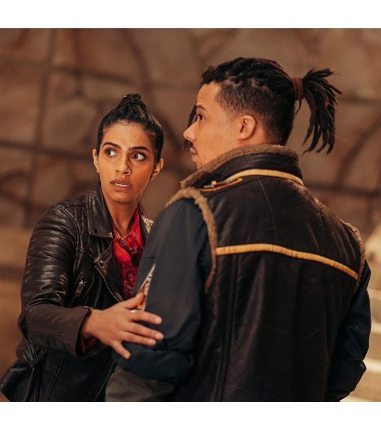 Vinder Doctor Who S13 Jacob Anderson Brown Vest