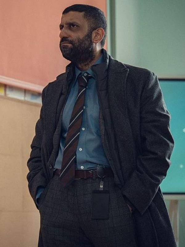 DS Sami Kierce Fool Me Once S01 Grey Coat