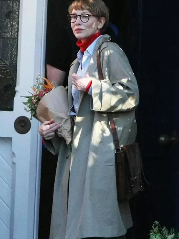 Father Mother Sister Brother 2025 Charlotte Rampling Coat