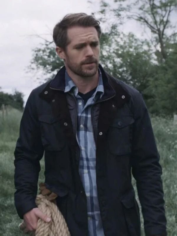 Kyle Pryor Christmas At Plumhill Manor 2024 Black Jacket Kyle Pryor Christmas At Plumhill Manor 2024 Black Jacket