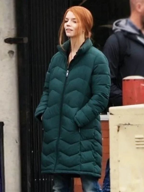 Lucky S01 Anya Taylor-Joy Puffer Coat