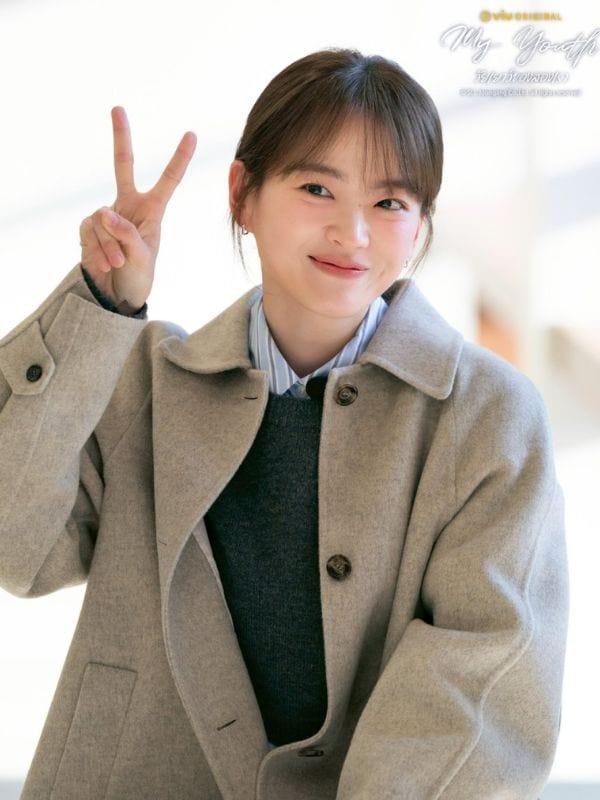 My Youth S01 Chun Woo-hee Beige Coat
