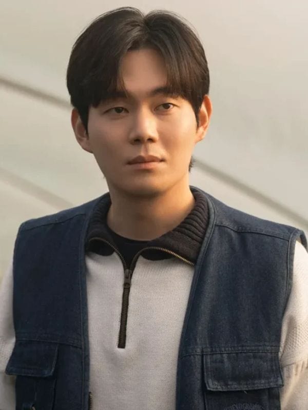 Our Unwritten Seoul S01 Ryu Kyung-soo Denim Vest
