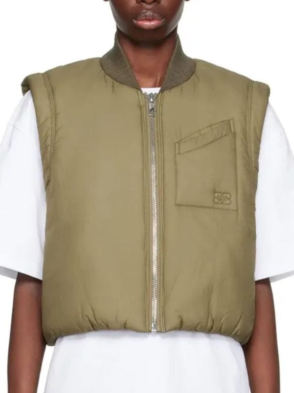 Resident Alien S04 Alice Wetterlund Green Vest