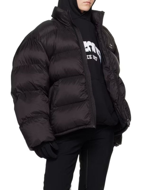 The Kardashians S05 Khloe Kardashian Black Puffer Jacket
