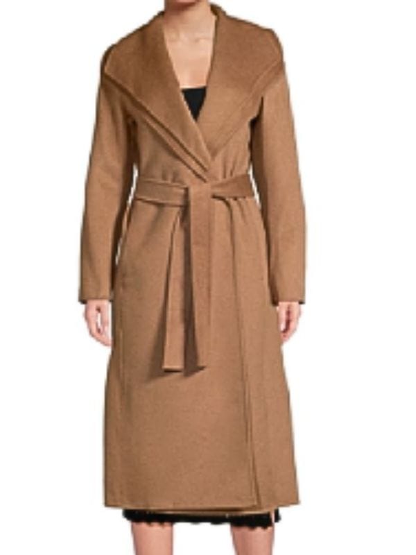 The Summer I Turned Pretty S03 Denise Russo Brown Coat