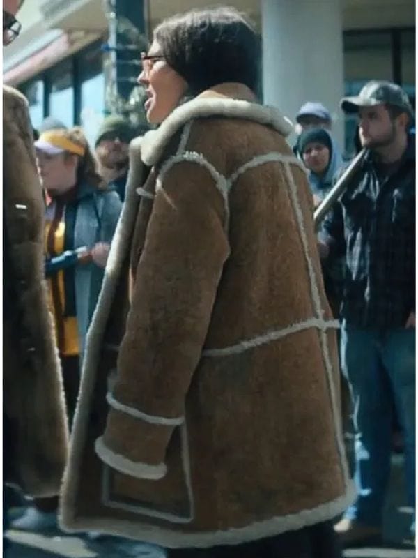 The Umbrella Academy S04 Megan Mullally Shearling Coat The Umbrella Academy S04 Megan Mullally Shearling Coat