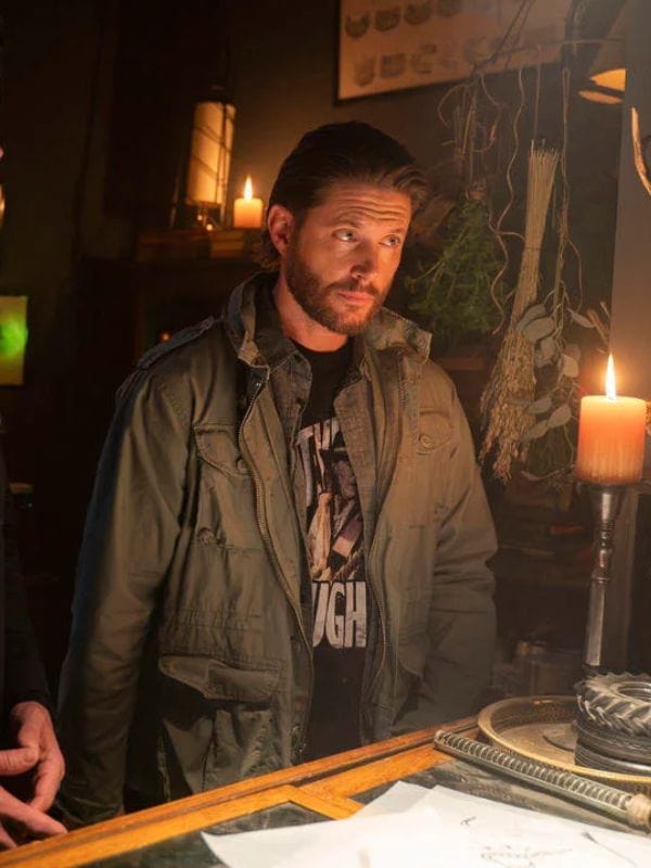 Russell Shaw Tracker S01 Jensen Ackles Green Jacket