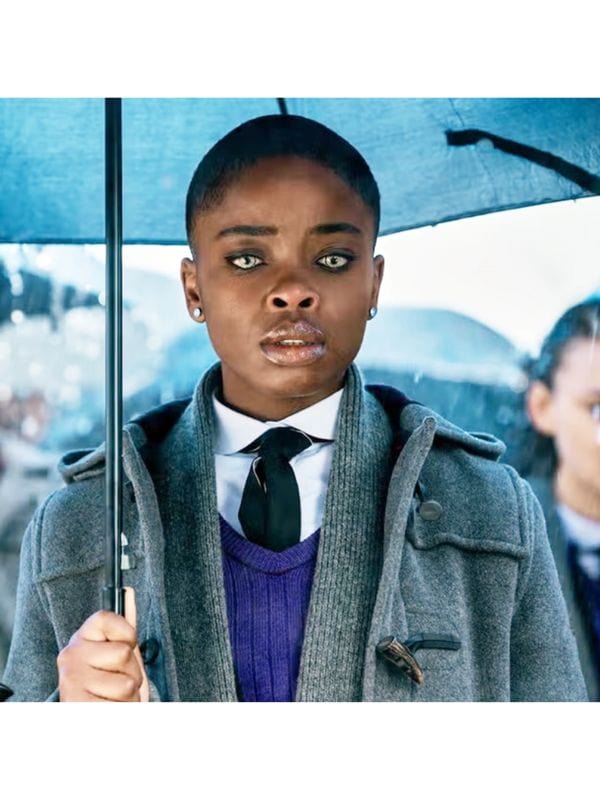 Wednesday S02 Joy Sunday Grey Coat – Winter Whirl