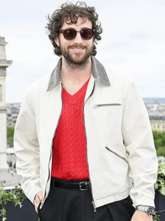28 Years Later Aaron Taylor-Johnson White Jacket