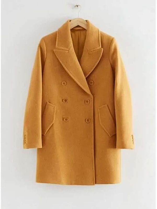 Adelle Leonce Fool Me Once S01 Yellow Coat