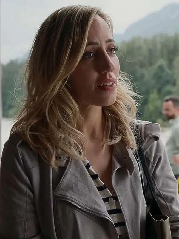 Brie Sheridan Virgin River S05 Grey Suede Jacket