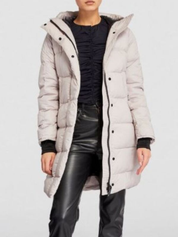 Jessy Schram White Puffer Coat