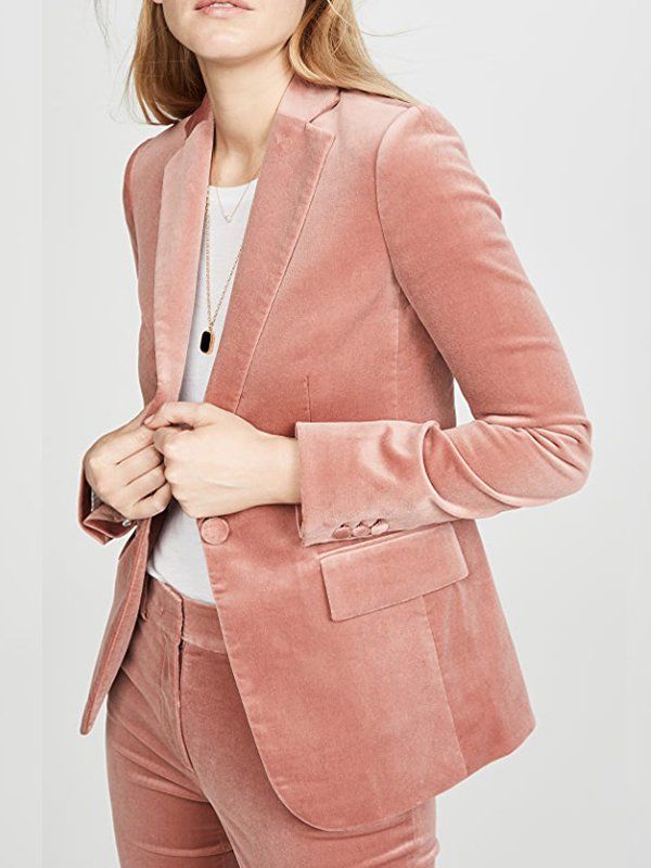 Kathryn Newton Supernatural S15 Pink Blazer