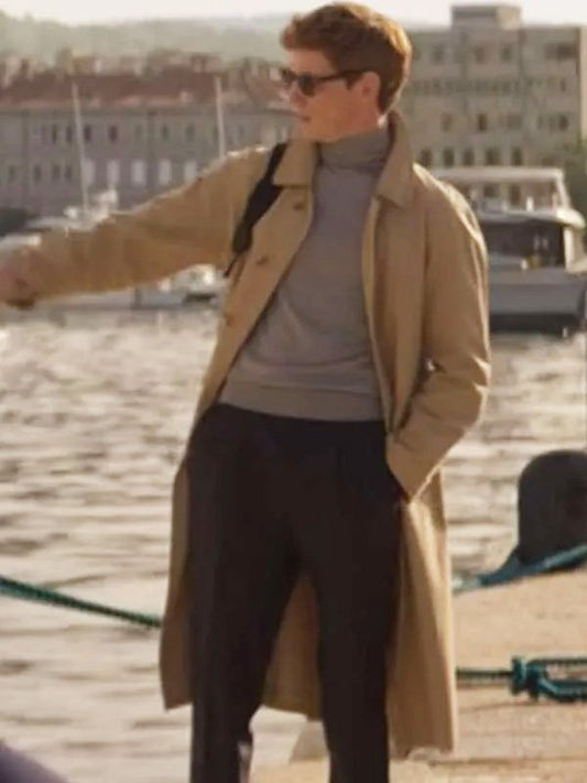 Eddie Redmayne The Day Of The Jackal S01 Beige Coat