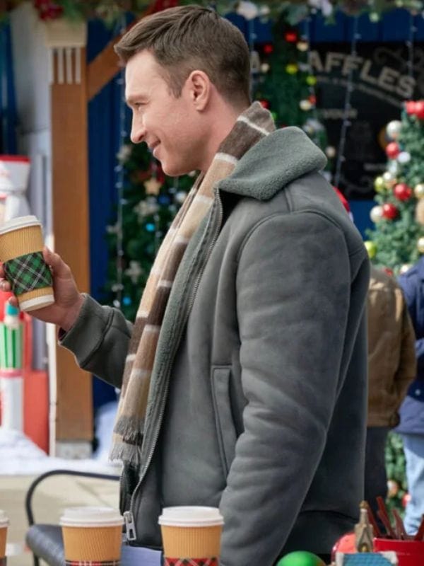 William Scouting For Christmas 2024 Grey Suede Jacket