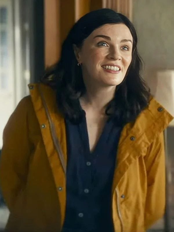 Aisling Bea Get Away 2024 Yellow Jacket Aisling Bea Get Away 2024 Yellow Jacket