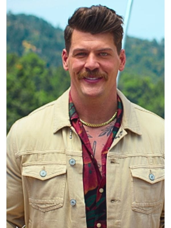 Battle Camp S01 Taylor Lewan Yellow Jacket Battle Camp S01 Taylor Lewan Yellow Jacket