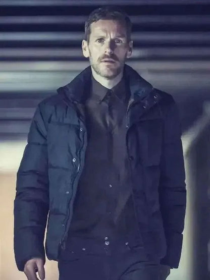 Betrayal S01 John Hughes Puffer Jacket Black