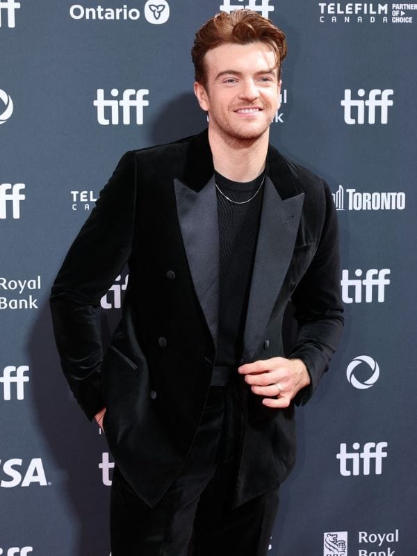 Better Man 2024 Premiere Jonno Davies Velvet Blazer