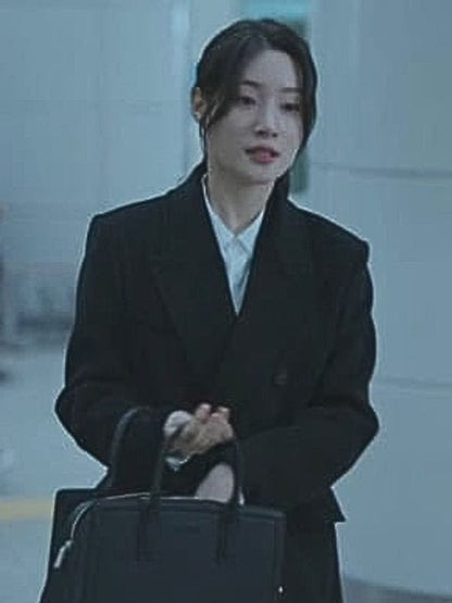 Beyond The Bar S01 Jung Chae-yeon Black Coat