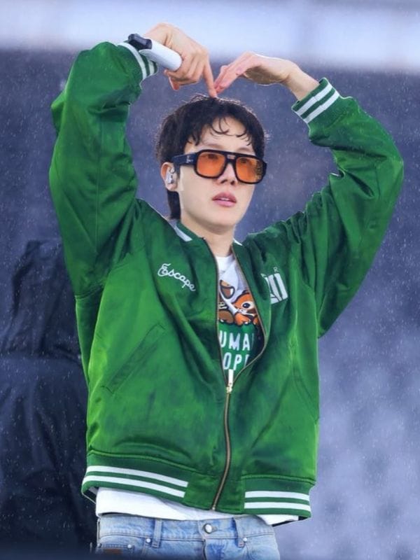 BTS ARIRANG Goyang Day 1 Soundcheck Jhope Jacket