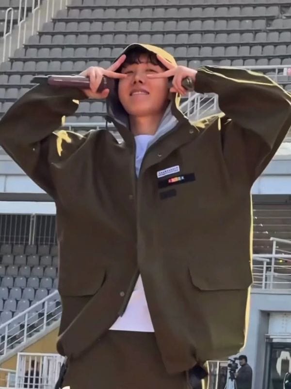 BTS ARIRANG Goyang Day 2 Soundcheck Jhope Jacket