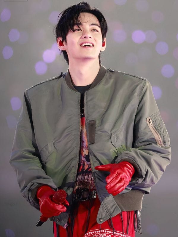 BTS ARIRANG Goyang Day 2 Taehyung Bomber Jacket