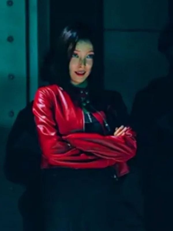 Cashero S01 Kang Han-na Red Jacket