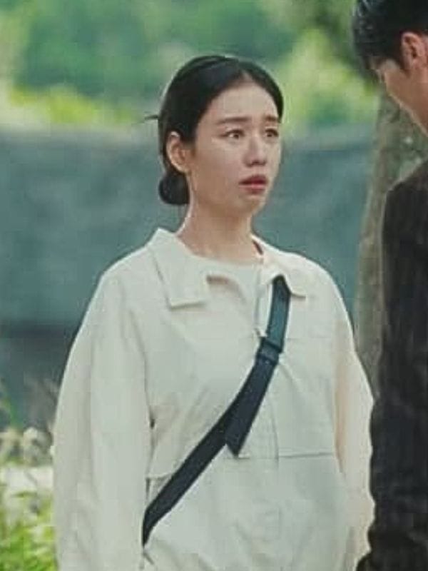 Dynamite Kiss S01 Ahn Eun-jin White Jacket