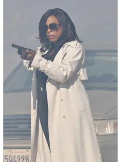 Det. Lois Tryon Grotesquerie 2024 Niecy Nash White Coat