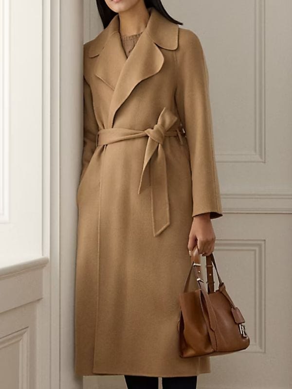 I Jack Wright S01 Nikki Amuka-Bird Brown Coat I Jack Wright S01 Nikki Amuka-Bird Brown Coat