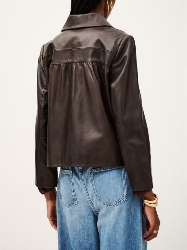 Jackie Howard My Life with the Walter Boys S02 Brown Jacket