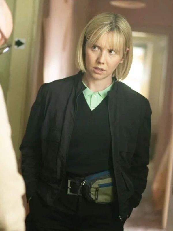 Karen Pirie S02 Lauren Lyle Bomber Jacket Black