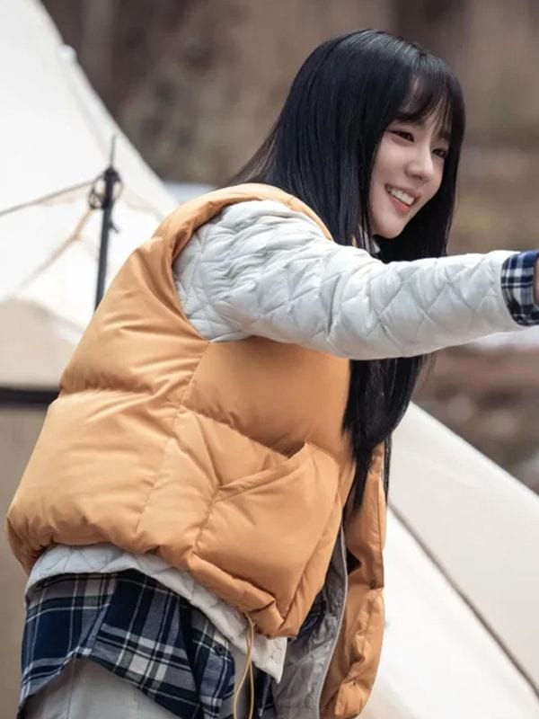 Kim Jisoo Newtopia S01 Puffer Vest Brown