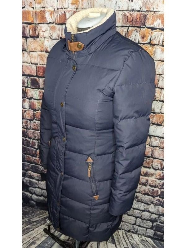 Long Bright River S01 Amanda Seyfried Puffer Coat Long Bright River S01 Amanda Seyfried Puffer Coat