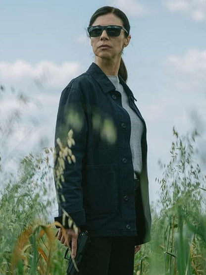 Lucía Gutiérrez When No One Sees Us S01 Black Jacket Lucía Gutiérrez When No One Sees Us S01 Black Jacket