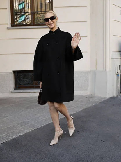 Milan Fashion Week Kelly Rutherford Black Midi Wool Coat