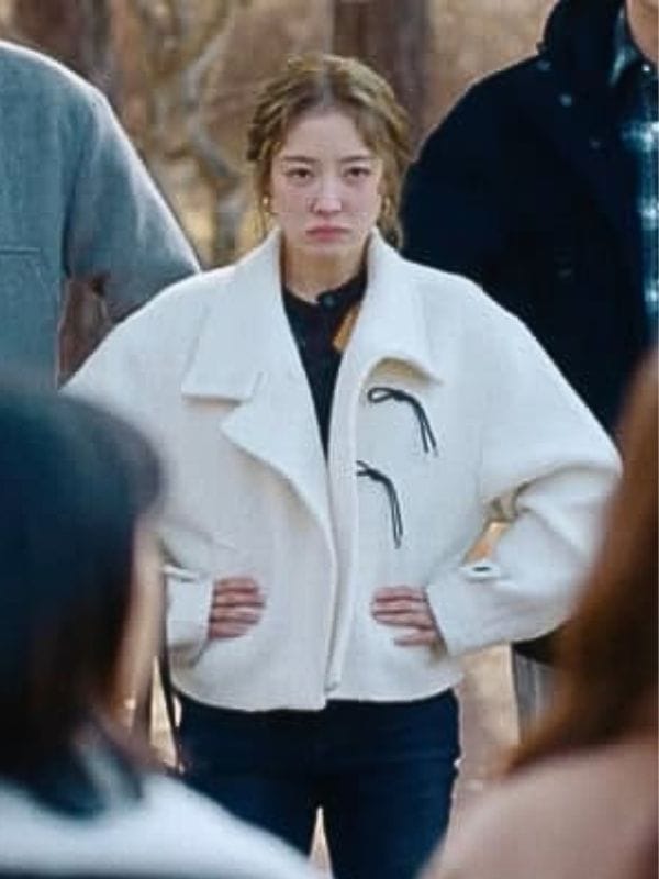 Motel California S01 Lee Se-young White Jacket