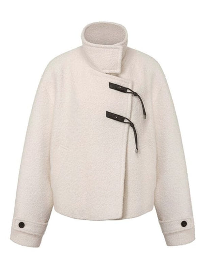 Motel California S01 Lee Se-young White Jacket