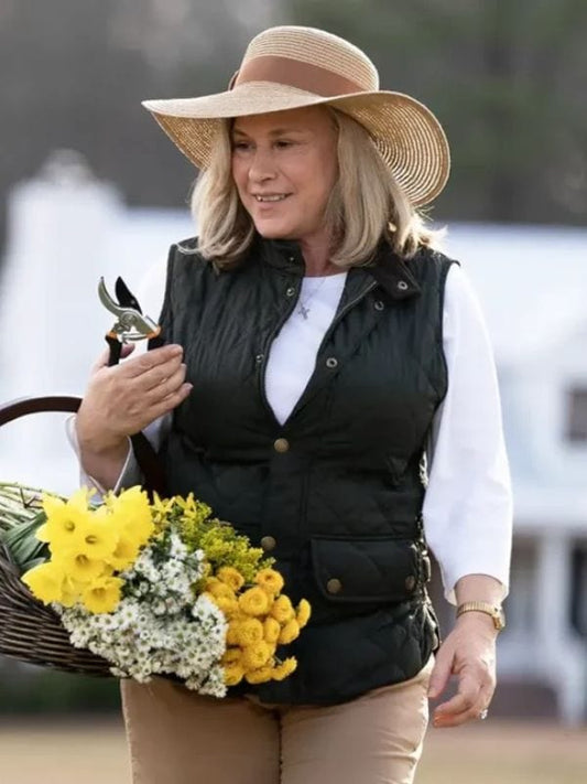 Murdaugh Death in the Family S01 Patricia Arquette Black Vest