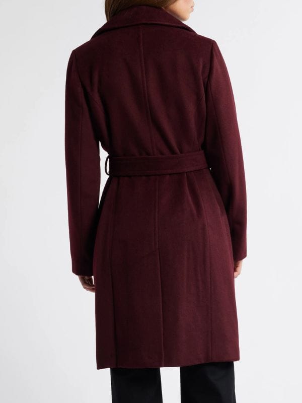 Mythic Quest S04 Naomi Ekperigin Burgundy Coat Mythic Quest S04 Naomi Ekperigin Burgundy Coat