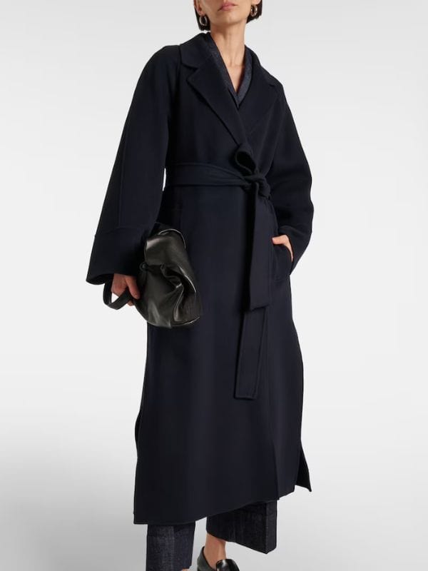 Nikki Amuka-Bird I Jack Wright S01 Black Coat Nikki Amuka-Bird I Jack Wright S01 Black Coat