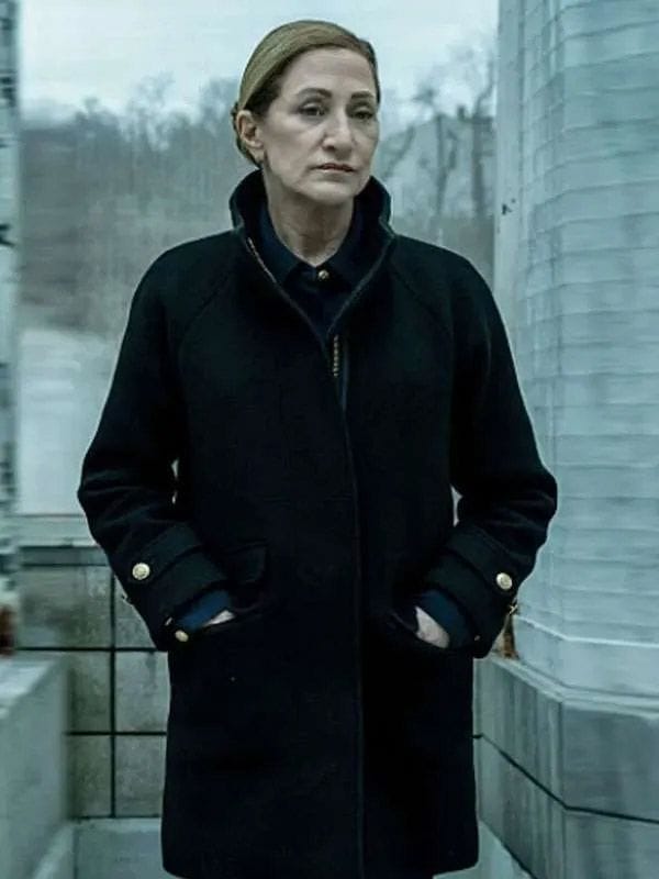 Nina Hobbs Mayor of Kingstown S04 Black Coat