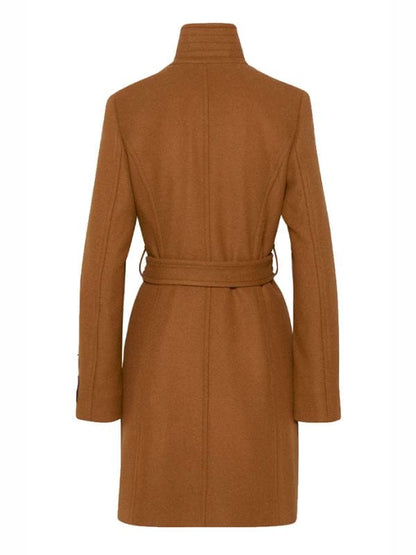 Off Campus S01 Hannah Wells Brown Coat