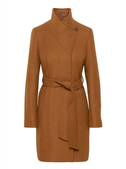 Off Campus S01 Hannah Wells Brown Coat