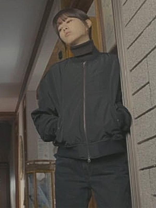 Our Unwritten Seoul S01 Park Bo-Young Bomber Jacket Black