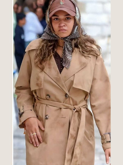 Outer Banks S05 Kiara Carrera Beige Coat